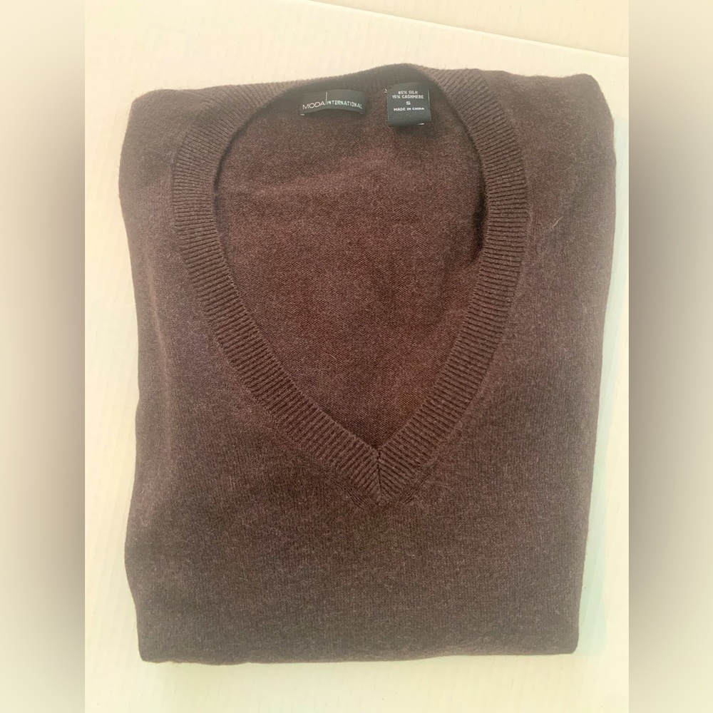 Moda International men’s brown cashmere & silk sweater size Small